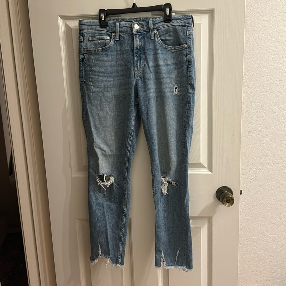 H&M Girlfriend Fit Jeans